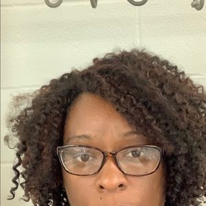 Meet your Posher, Araine